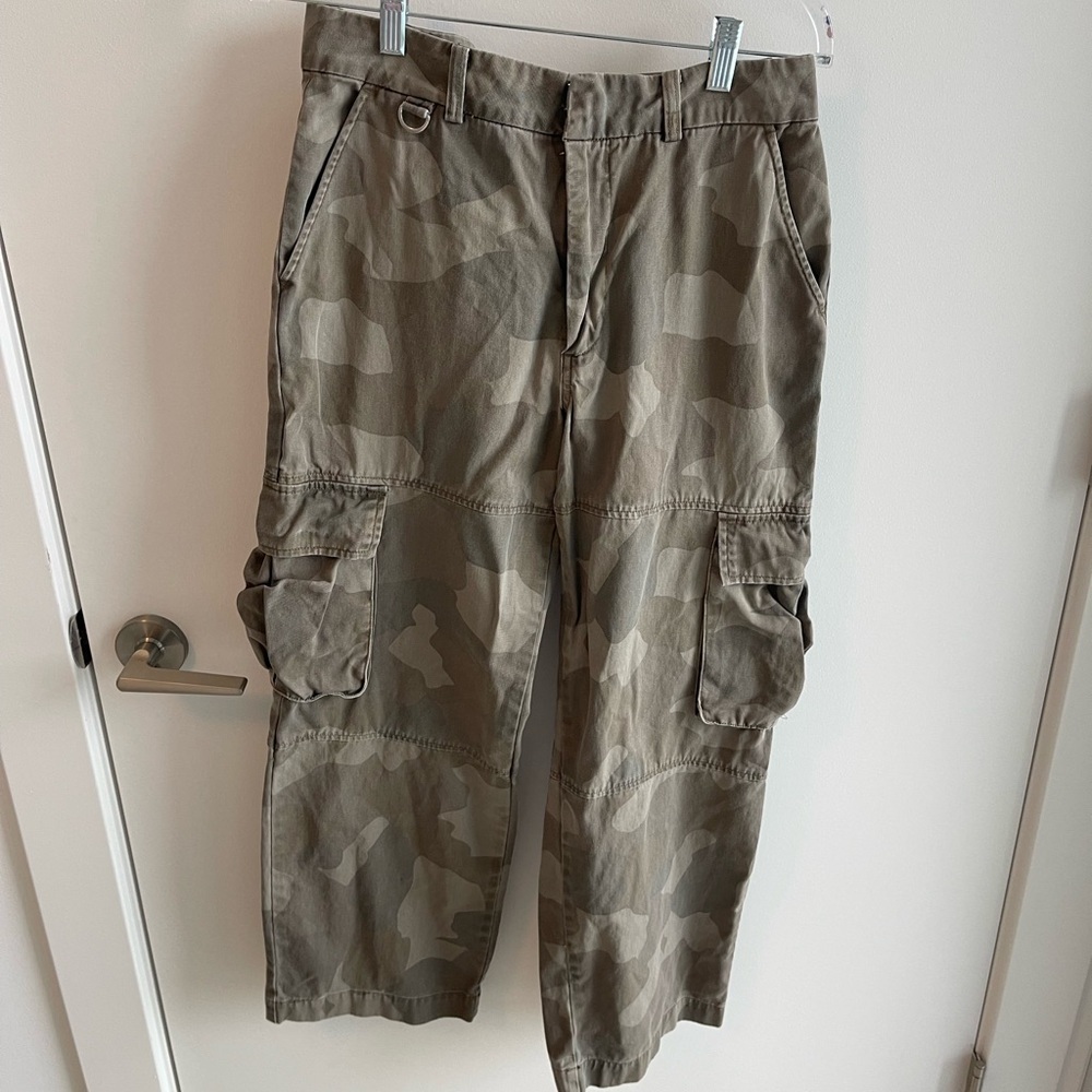 Pistola Camouflage Cargo Pants